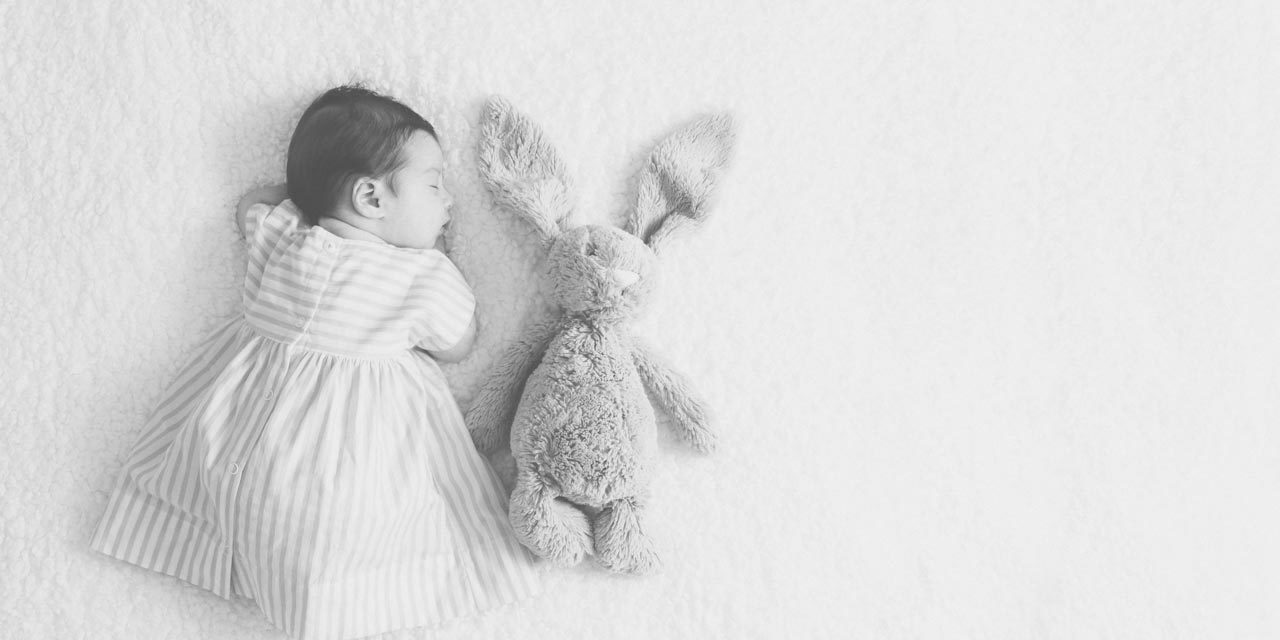 03 Foto Neogennito Moro φωτογραφιση μωρου μαιευτηριο φωτογραφος νεογεννητου μωρο οικογενεια παιδια