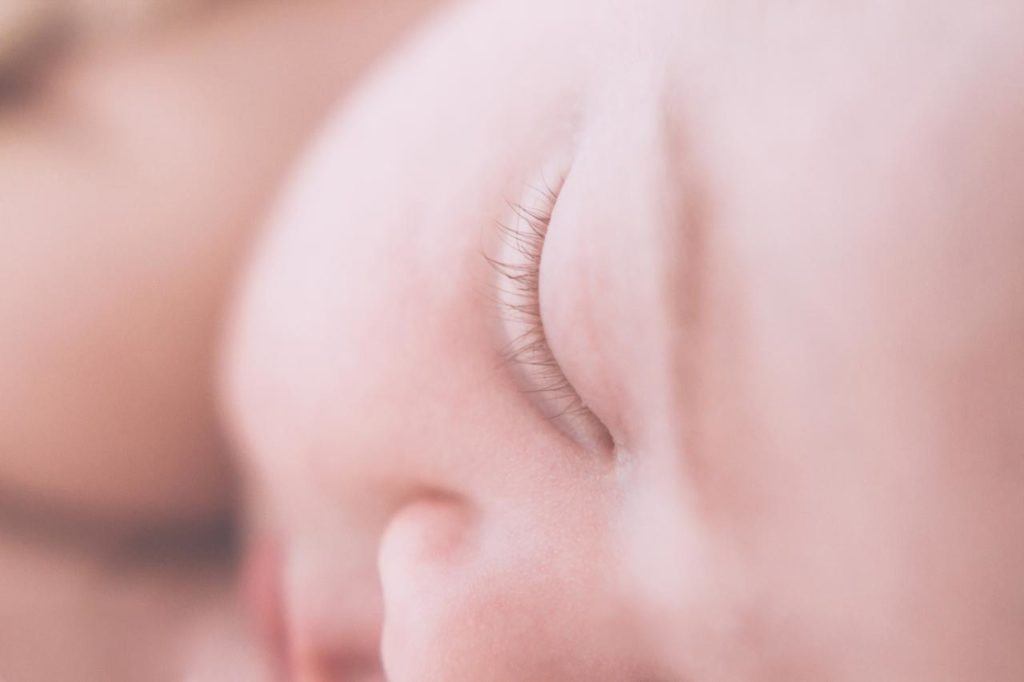 09 Foto Neogennito Moro φωτογραφιση μωρου μαιευτηριο φωτογραφος νεογεννητου μωρο οικογενεια παιδια