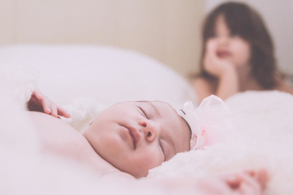 28 Foto Neogennito Moro φωτογραφιση μωρου μαιευτηριο φωτογραφος νεογεννητου μωρο οικογενεια παιδια