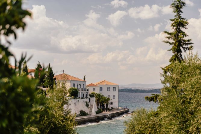 018 PhotoVaptisisgr vaptisi spetses moro koritsi baptism spetsesisland church